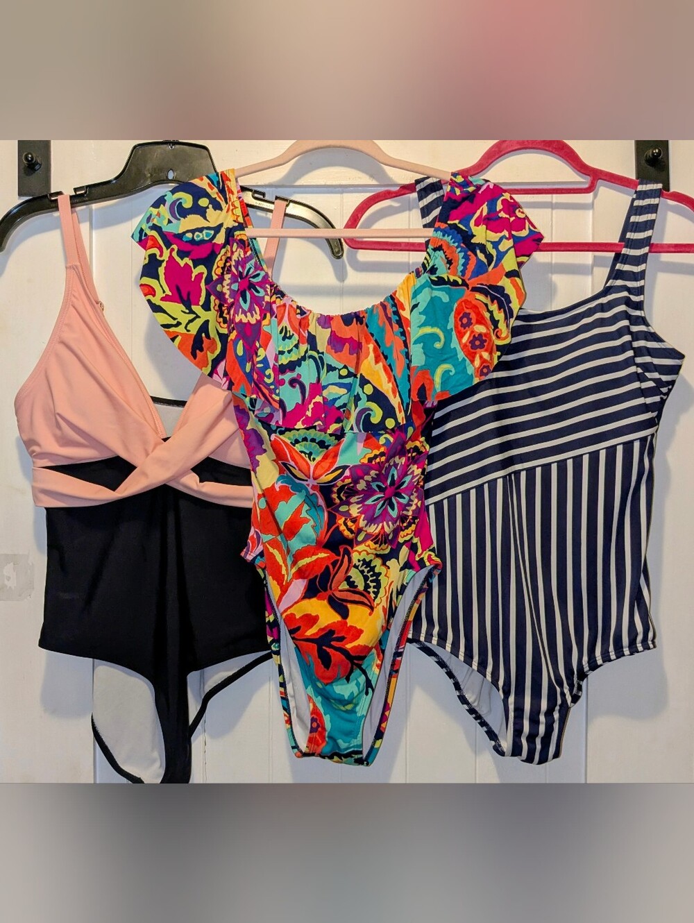 BUNDLE OF 3 SWIMSUITS.                Sz. Large - NWOT CONDITION